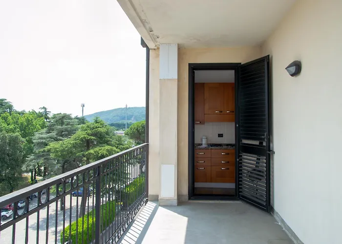 Welc-om Montegrotto Terrace View * Montegrotto Terme